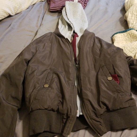 Jacket - Picture 1 of 4